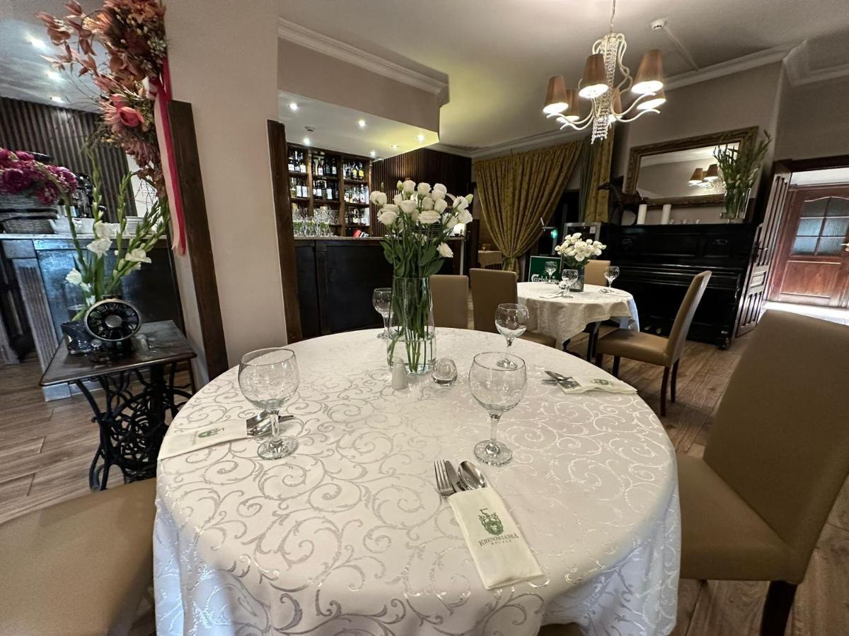 Hotel Kresowianka Konin  Eksteriør bilde