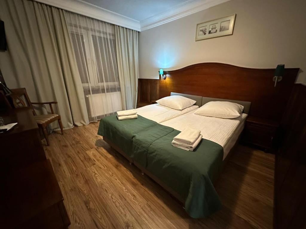 Hotel Kresowianka Konin  Eksteriør bilde